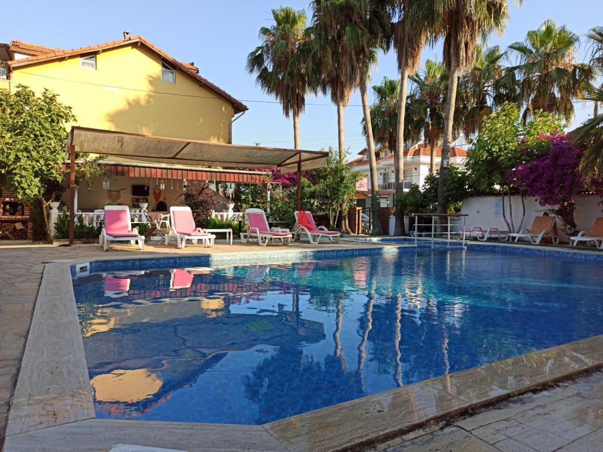 Aparthotel Isil 2*